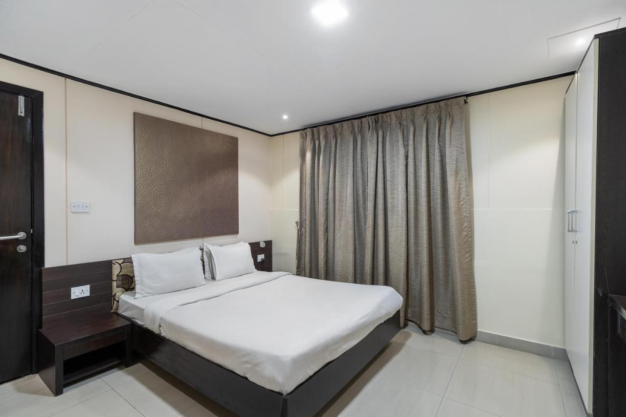 Capital O 47539Capital O Umbergaon Club Hotel Umargām Kültér fotó